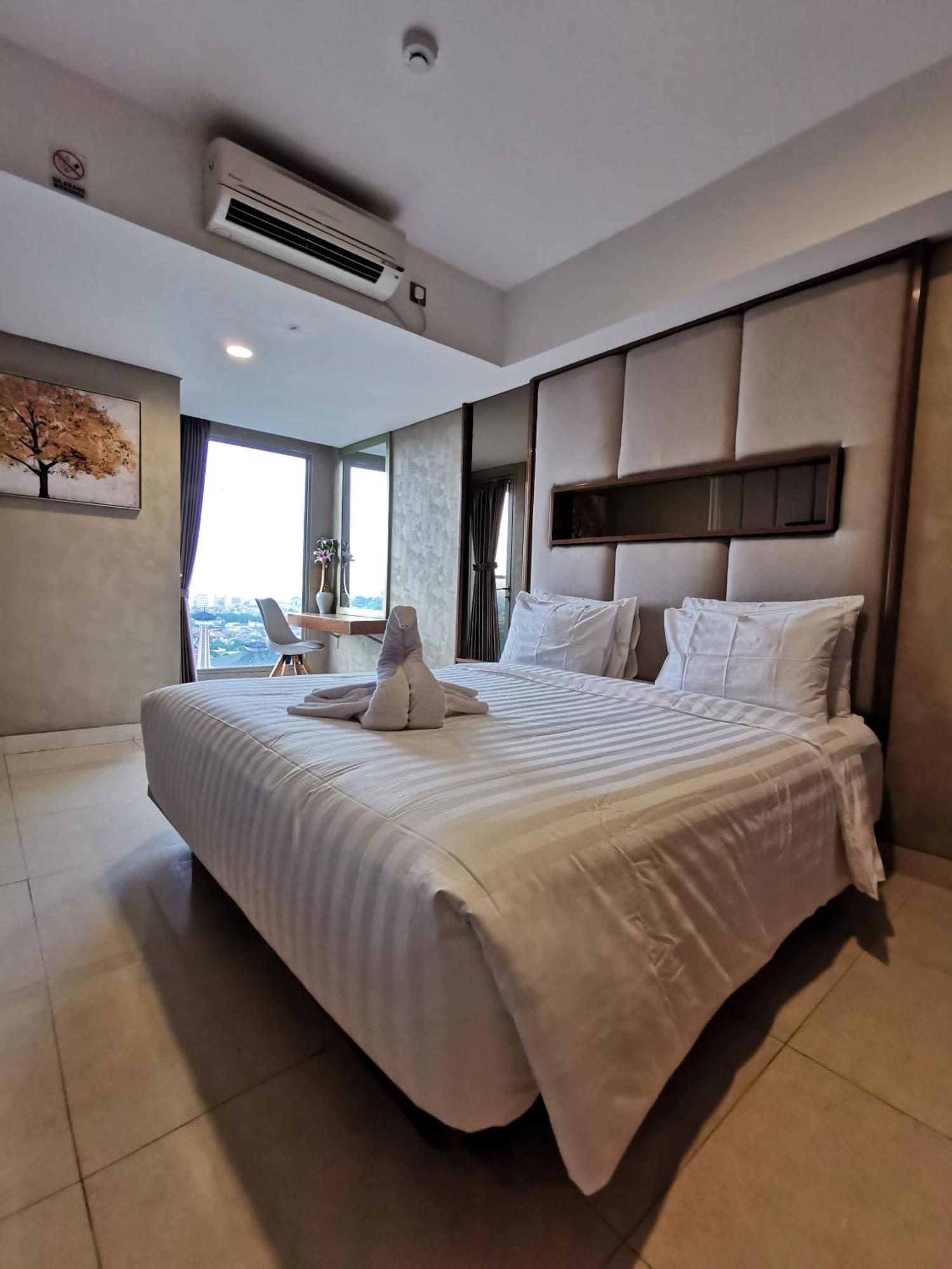 Warhol Residence Semarang Simpang Lima Esterno foto
