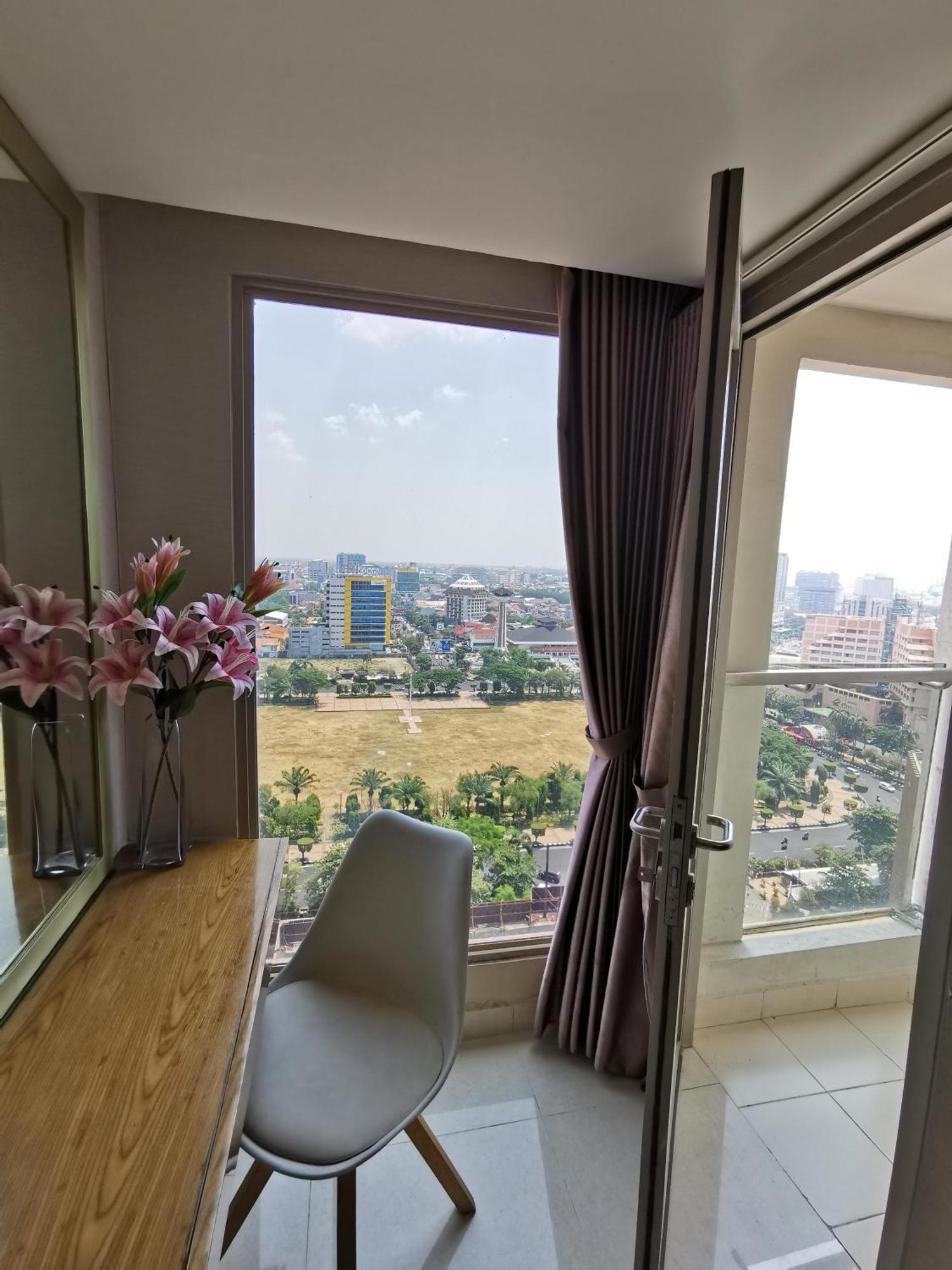 Warhol Residence Semarang Simpang Lima Esterno foto